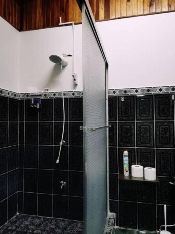 Casa Kros Quepos Εξωτερικό φωτογραφία